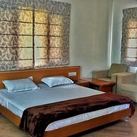 Hotel Nature Lovers Farm Gurgaon Exterior foto